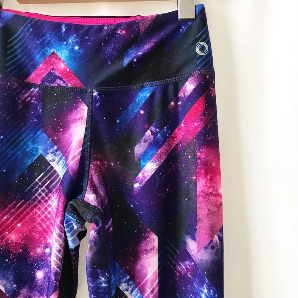 Pure & Simple galaxy print athletic leggings XS - Picture 2 of 6